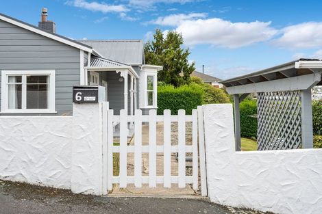 Photo of property in 6 Crosby Street, Mornington, Dunedin, 9011
