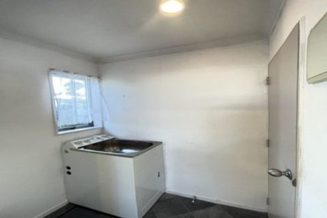 Photo of property in 6 Topaz Place, Wiri, Auckland, 2104