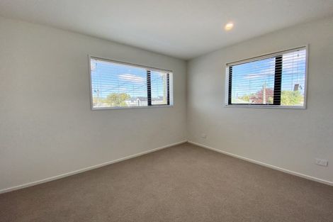 Photo of property in 30a Hills Road, Edgeware, Christchurch, 8013