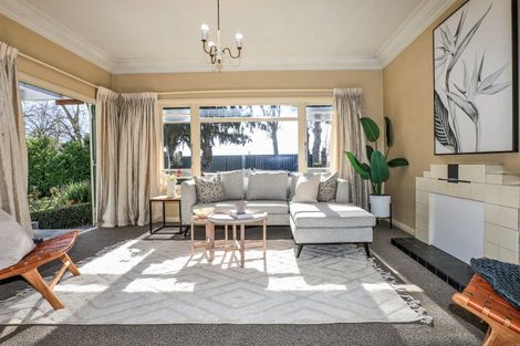 Photo of property in 99 Havelock Road, Havelock North, 4130