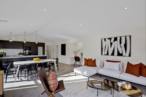 Photo of property in 16 Silver Street, Lower Shotover, Queenstown, 9304