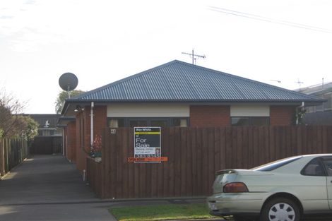 Photo of property in 62c Bridge Street, New Brighton, Christchurch, 8061