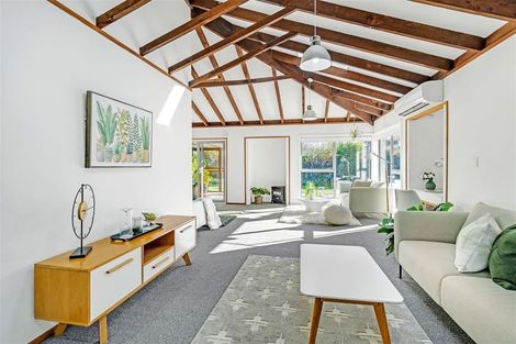 Photo of property in 1/195b Wairakei Road, Bryndwr, Christchurch, 8053