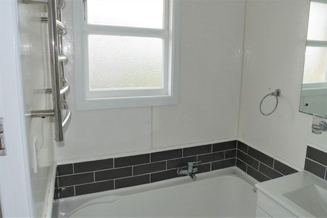 Photo of property in 135 Tirau Street, Putaruru, 3411