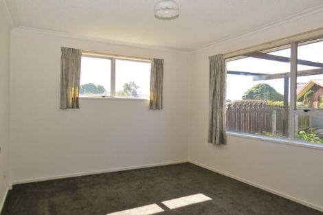 Photo of property in 6 Cicada Place, Hei Hei, Christchurch, 8042