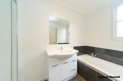 Photo of property in 5 Rangitira Avenue, Palmerston North, 4414