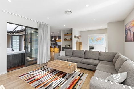 Photo of property in 61 Symes Drive, Red Beach, 0932