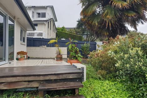 Photo of property in 5 Ponui Place, Mairangi Bay, Auckland, 0630