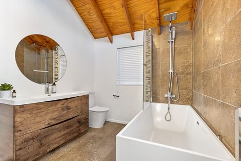 Photo of property in 19a Piccadilly Place, Kohimarama, Auckland, 1071