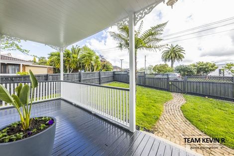 Photo of property in 1/4 Wood Street, Papakura, 2110