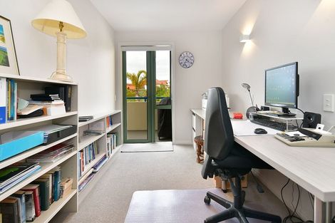 Photo of property in 84 Harbour Village Drive, Gulf Harbour, Whangaparaoa, 0930