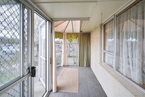 Photo of property in 1/2 Cassidy Place, Belfast, Christchurch, 8051