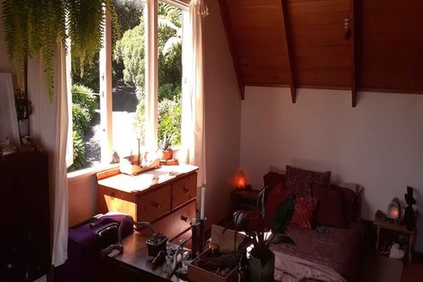 Photo of property in 122 Lone Kauri Road, Karekare, New Lynn, 0772