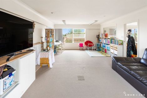 Photo of property in 234 Forrest Hill Road, Forrest Hill, Auckland, 0620