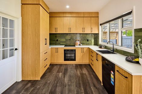 Photo of property in 14 Waitui Crescent, Waiwhetu, Lower Hutt, 5010