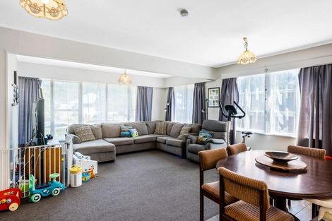 Photo of property in 1240 High Street, Taita, Lower Hutt, 5011