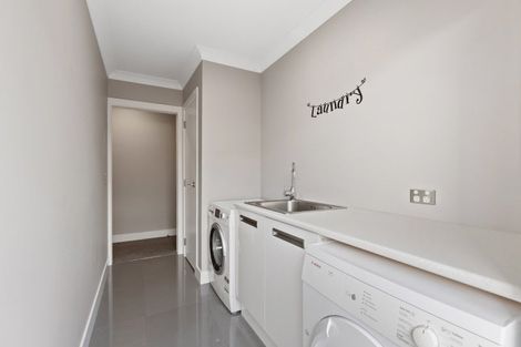 Photo of property in 75 Mataroa Crescent, Flagstaff, Hamilton, 3210