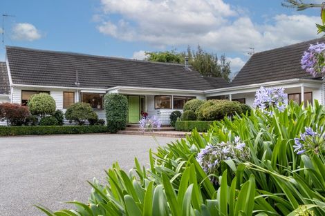 Photo of property in 114 Main Road South, Raumati Beach, Paraparaumu, 5032