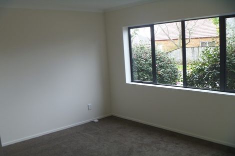 Photo of property in 8 Westvale Avenue, Ranui, Auckland, 0612