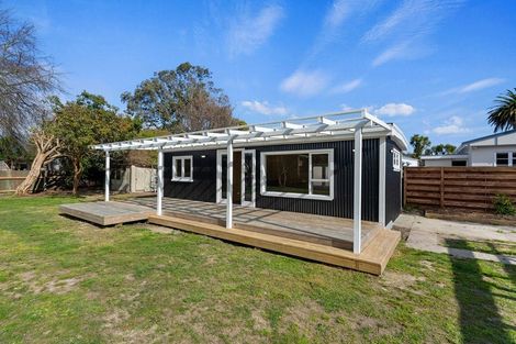 Photo of property in 40 Domain Road, Otaki, 5512
