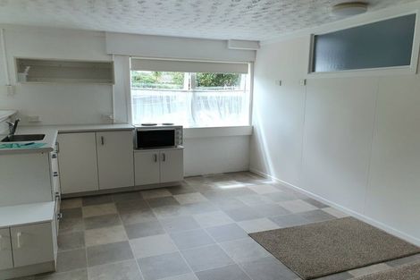 Photo of property in 14 Ranch Avenue, Beach Haven, Auckland, 0626