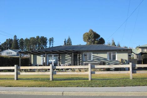 Photo of property in 112 Upton Street, Wanaka, 9305