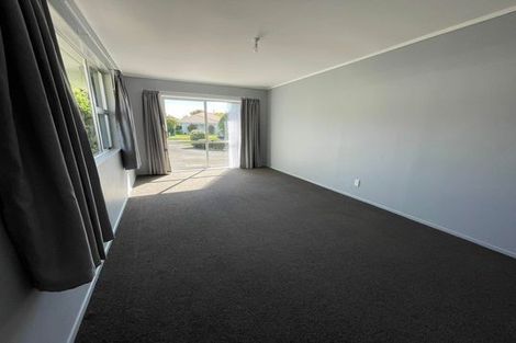 Photo of property in 7 Windsor Avenue, Waikanae, 5036