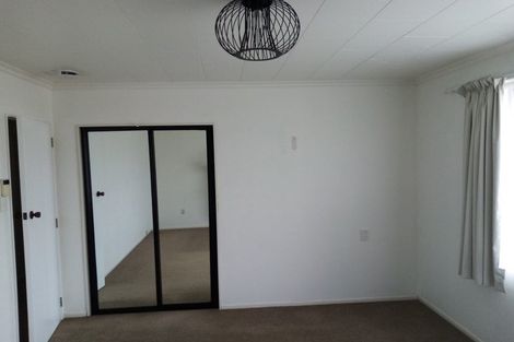 Photo of property in 13 Warkworth Grove, Bell Block, New Plymouth, 4312