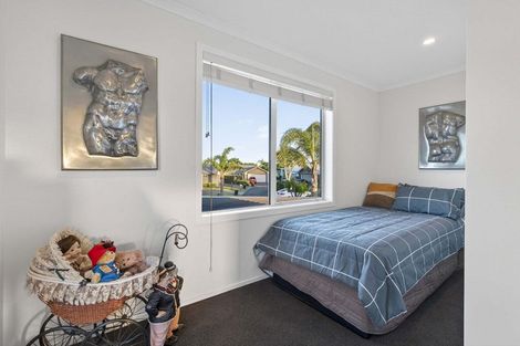 Photo of property in 8 Celmisia Retreat, Papamoa Beach, Papamoa, 3118