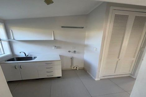 Photo of property in 17 Rosecamp Road, Beach Haven, Auckland, 0626