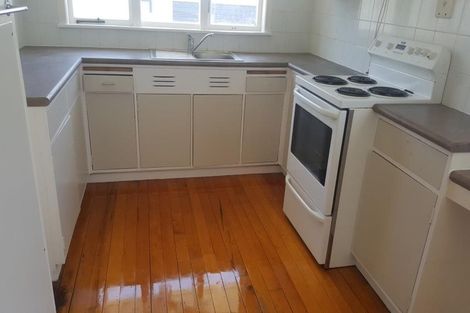 Photo of property in 15 Becroft Drive, Forrest Hill, Auckland, 0620