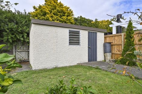 Photo of property in 22 Woodlands Drive, Havelock North, 4130