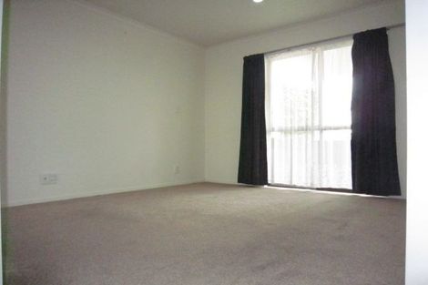 Photo of property in 3/17 Matata Street, Blockhouse Bay, Auckland, 0600
