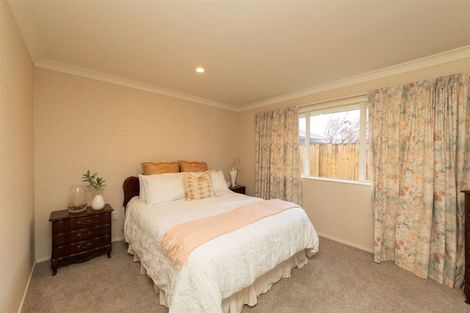 Photo of property in 71 Amberley Avenue, Highbury, Palmerston North, 4412