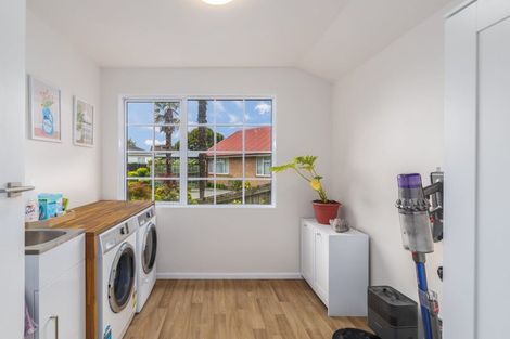 Photo of property in 42 Cresswell Avenue, Burwood, Christchurch, 8061