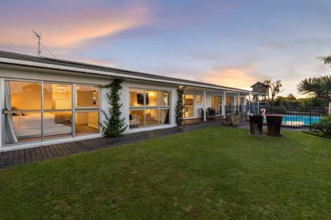 Photo of property in 23 Featherston Street, Levin, 5510