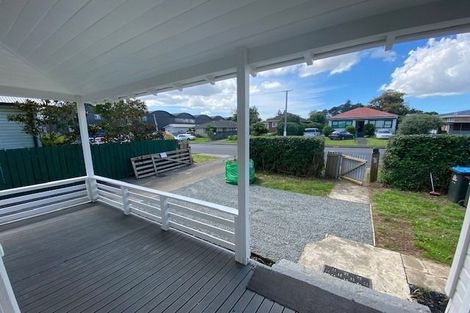 Photo of property in 12 Chelsea Avenue, Otahuhu, Auckland, 1062