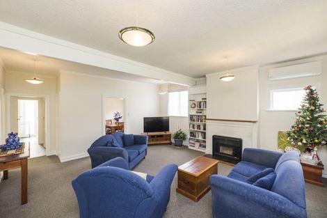 Photo of property in 457 College Street, Hokowhitu, Palmerston North, 4410