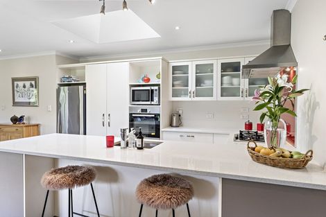 Photo of property in 8 Camellia Lane, Carterton, 5713