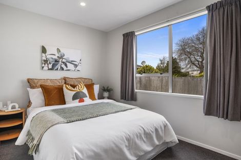 Photo of property in 35a Kuaka Crescent, Bromley, Christchurch, 8062