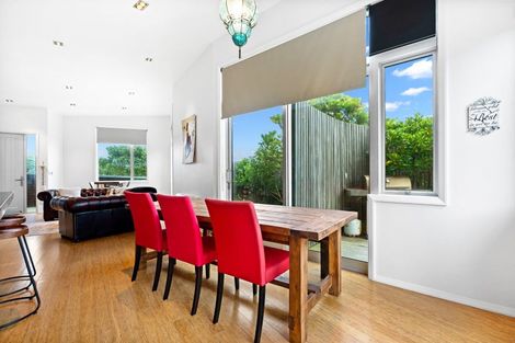 Photo of property in 26 Sunset Drive, Baylys Beach, Dargaville, 0377