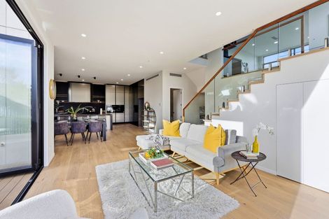 Photo of property in 23b Sorrel Crescent, Bucklands Beach, Auckland, 2012