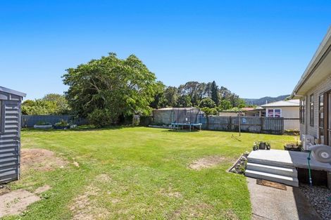 Photo of property in 1 Mckenzie Street, Taneatua, 3123