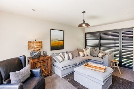 Photo of property in 143 Victoria Avenue, Hokowhitu, Palmerston North, 4410