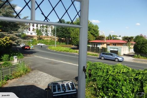 Photo of property in 32 Lake Crescent, Hamilton Lake, Hamilton, 3204