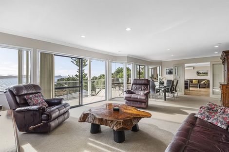 Photo of property in 48a Duncansby Road, Stanmore Bay, Whangaparaoa, 0932