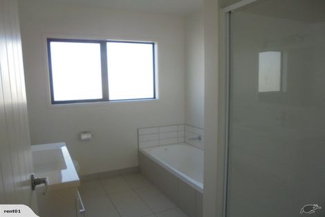 Photo of property in 15 Puka Place, Raglan, 3225