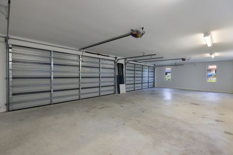 Photo of property in 174 Ballintoy Park Drive, Welcome Bay, Tauranga, 3175