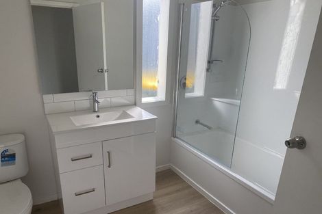 Photo of property in 18 Wilton Street, Levin, 5510