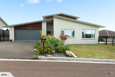 Photo of property in 7 Holyoake Terrace, Omokoroa, 3114